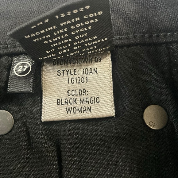 GRLFRND Joan Crop Flare Jeans in the Color Black Magic Woman - Picture 11 of 14